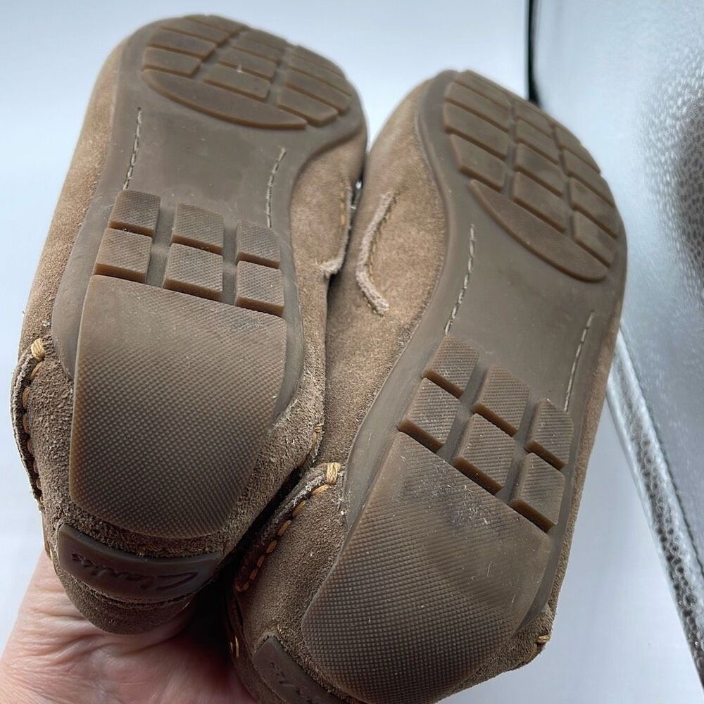 Clark’s suede size 8 driving moccasins padded insoles. - Picture 7 of 9